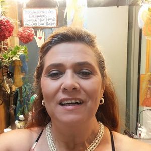 Meet your Posher, Diana